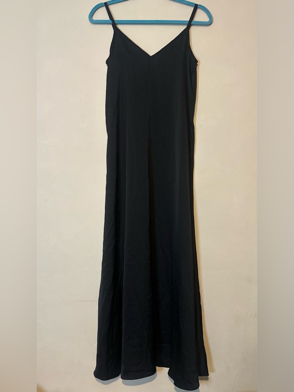 MSK Black Slip Dress with V-Neck - Picture 3 of 5